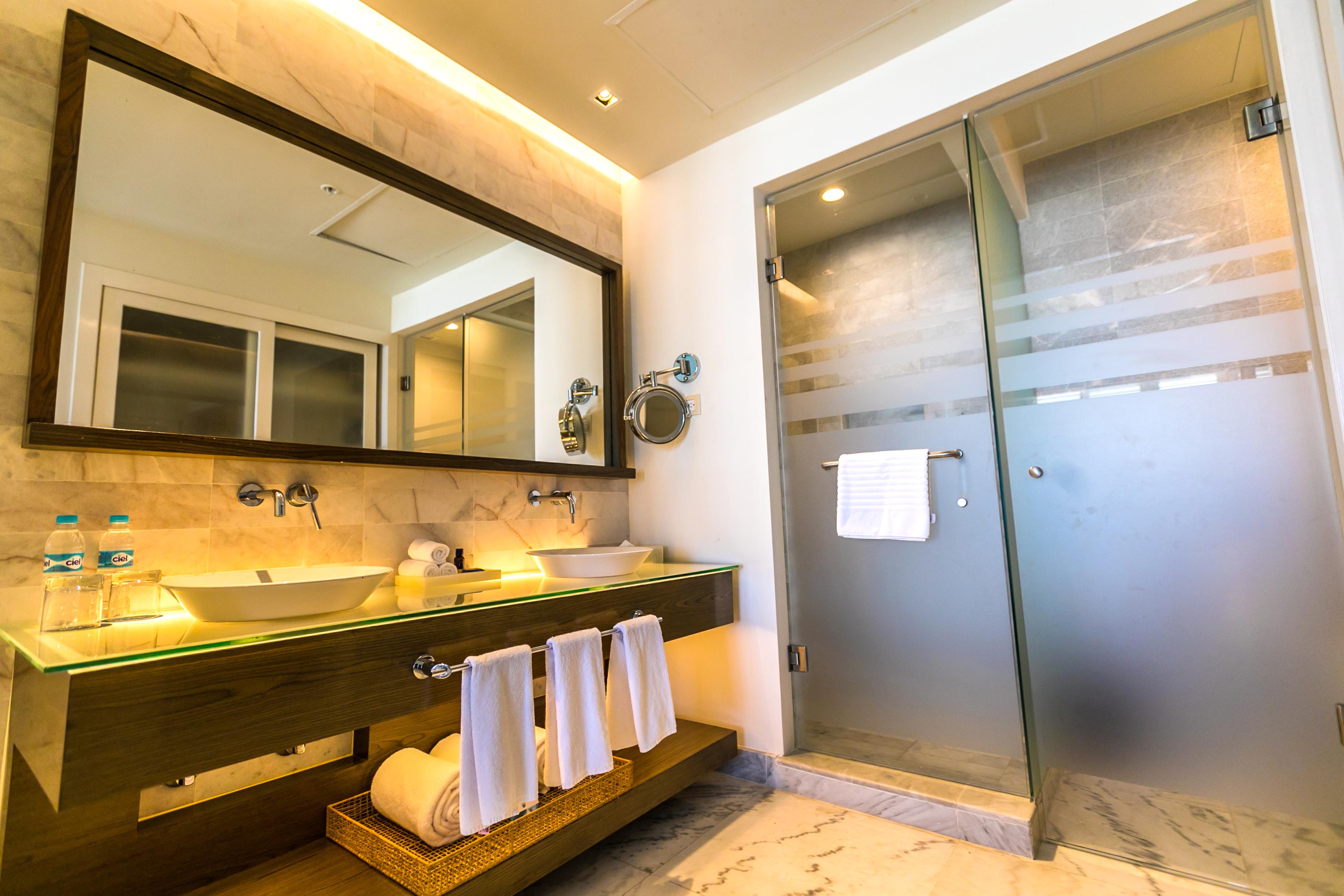 Palacio Mundo Imperial Riviera Diamante Acapulco Ngoại thất bức ảnh A bathroom in a hotel