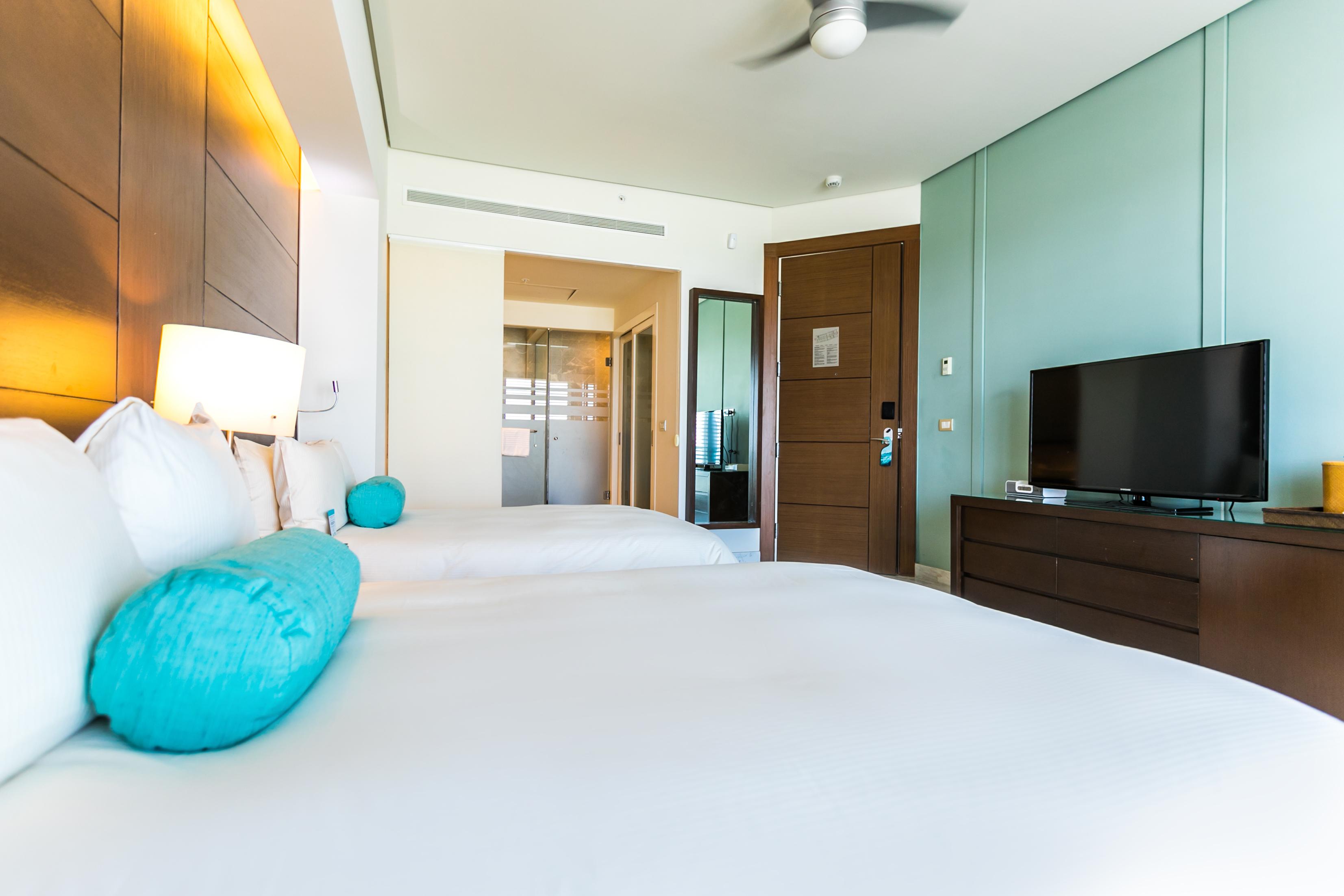 Palacio Mundo Imperial Riviera Diamante Acapulco Ngoại thất bức ảnh A bedroom at the hotel